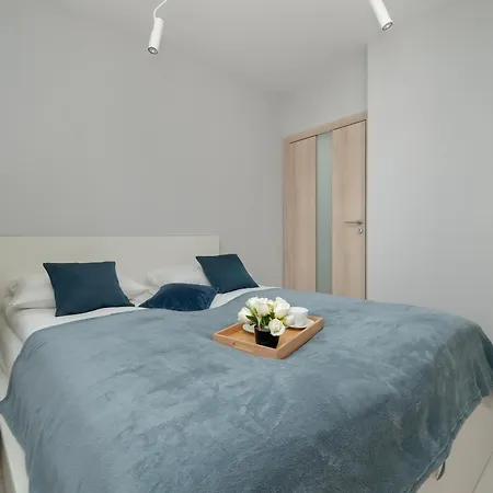 Przestronny & Elegancki W Gdyni Z Parkingiem I Wanna By Renters Gdynia